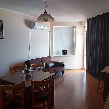 Szálloda Aura Family